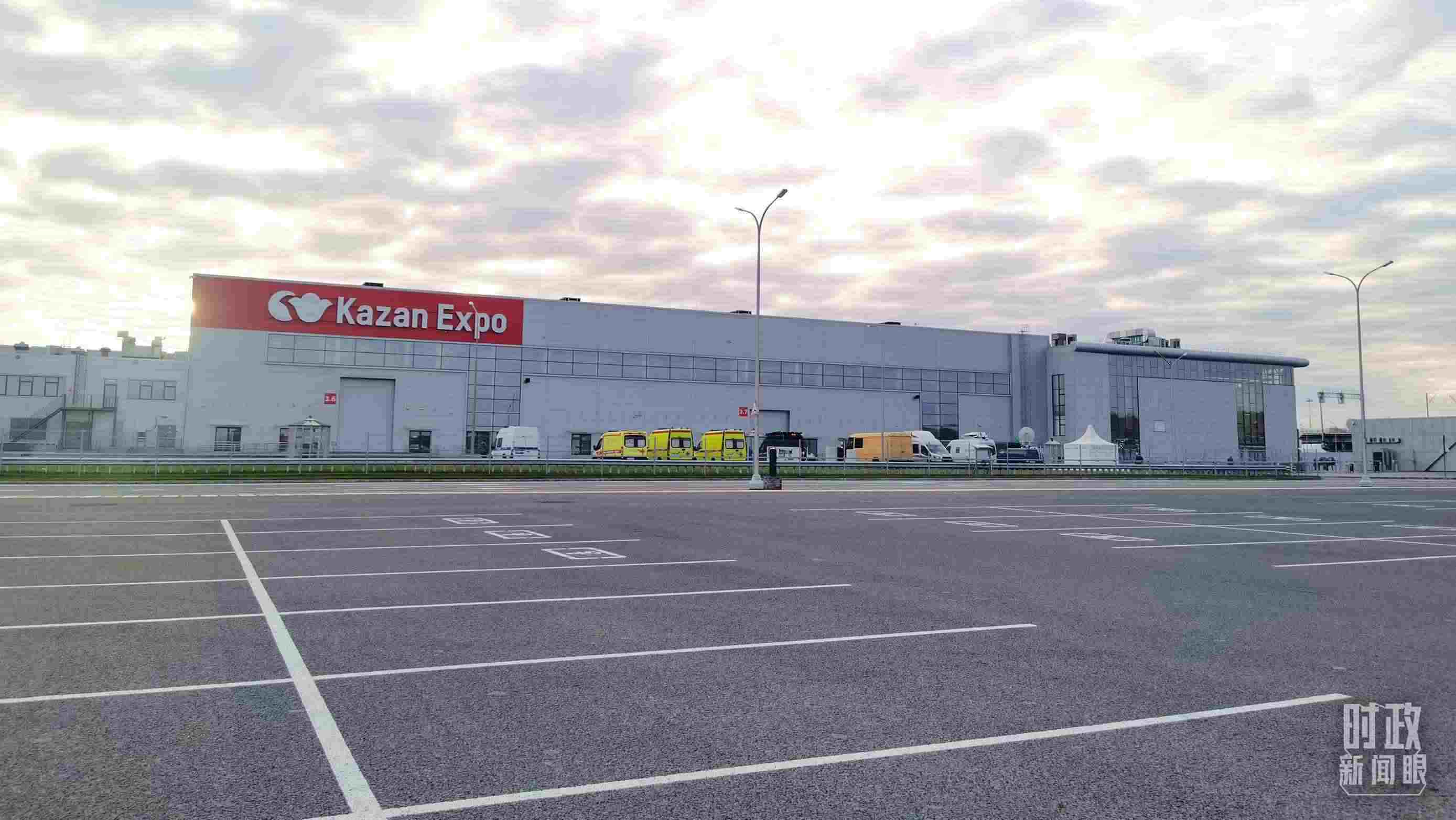 △ 喀山會(huì)展中心。（總臺(tái)央視記者曹亞星拍攝）