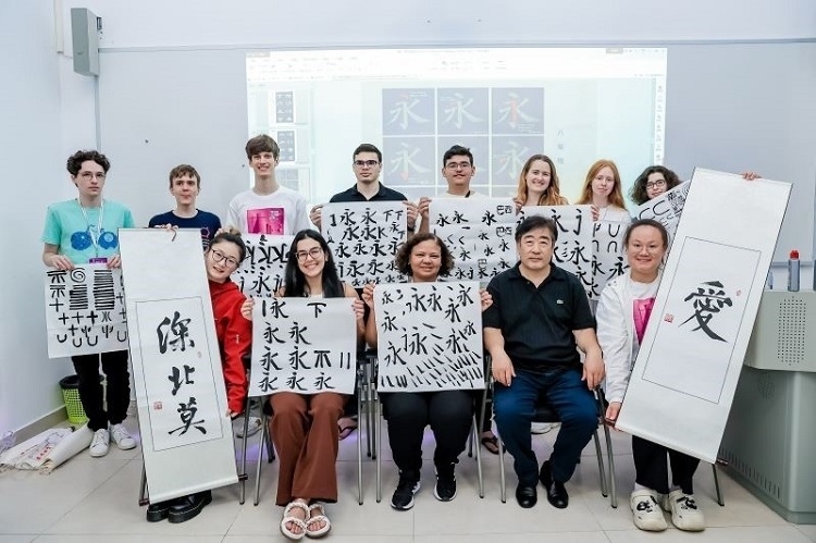 深北莫舉行文化交流活動(dòng)。深北莫供圖