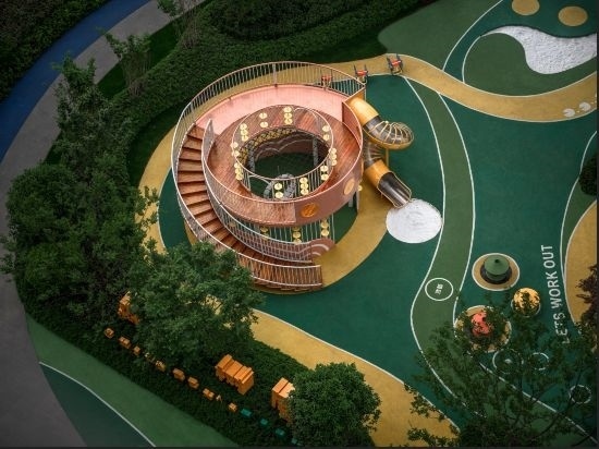 改造后的中鐵臻庭小區(qū)森林樹屋。 王碩敏 攝