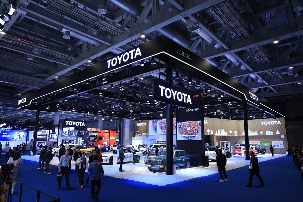 第七屆進(jìn)博會(huì)豐田展臺(tái)。人民網(wǎng)記者 車柯蒙攝