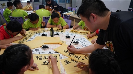 書法教學。主辦方供圖