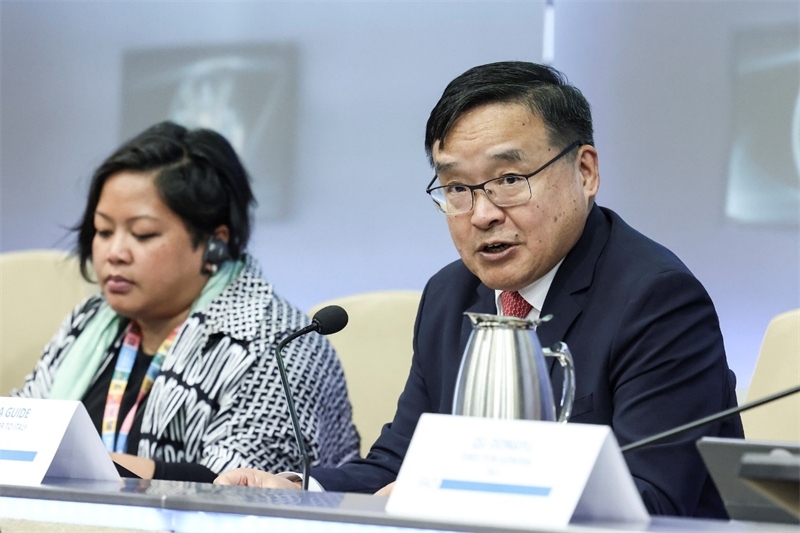 中國(guó)駐意大利大使賈桂德向與會(huì)者闡述全球發(fā)展倡議的深刻內(nèi)涵。主辦方供圖