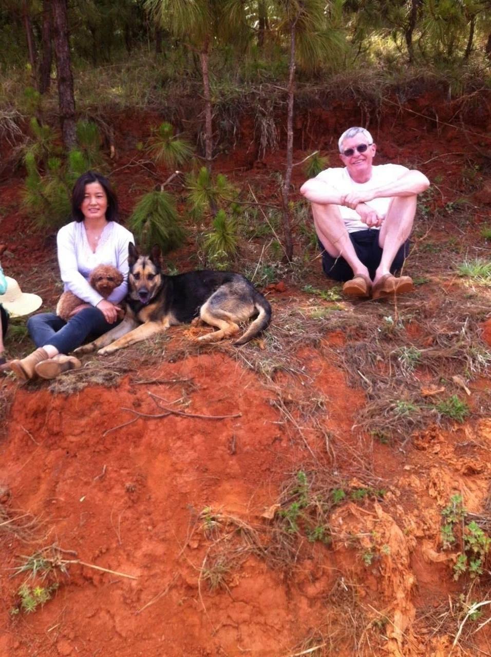 奈斯和妻子在云南東川打造了一個名叫“卡比杉”的農(nóng)場。