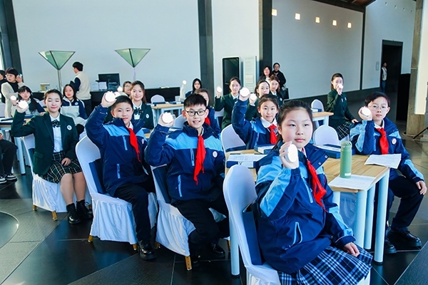 首屆全國(guó)“博物館里的大思政課”示范交流活動(dòng)。學(xué)校供圖