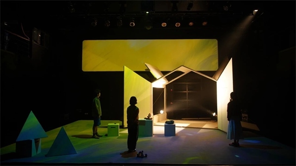 《又一道光芒》劇照。中國國家話劇院供圖