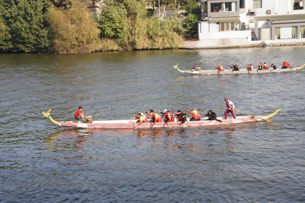 活動(dòng)現(xiàn)場(chǎng)龍舟競(jìng)技，共慶春節(jié)。開(kāi)羅中國(guó)文化中心供圖