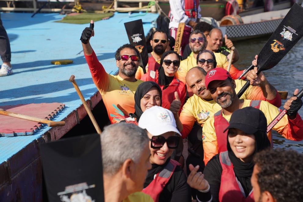 活動(dòng)現(xiàn)場(chǎng)龍舟競(jìng)技，共慶春節(jié)。開(kāi)羅中國(guó)文化中心供圖