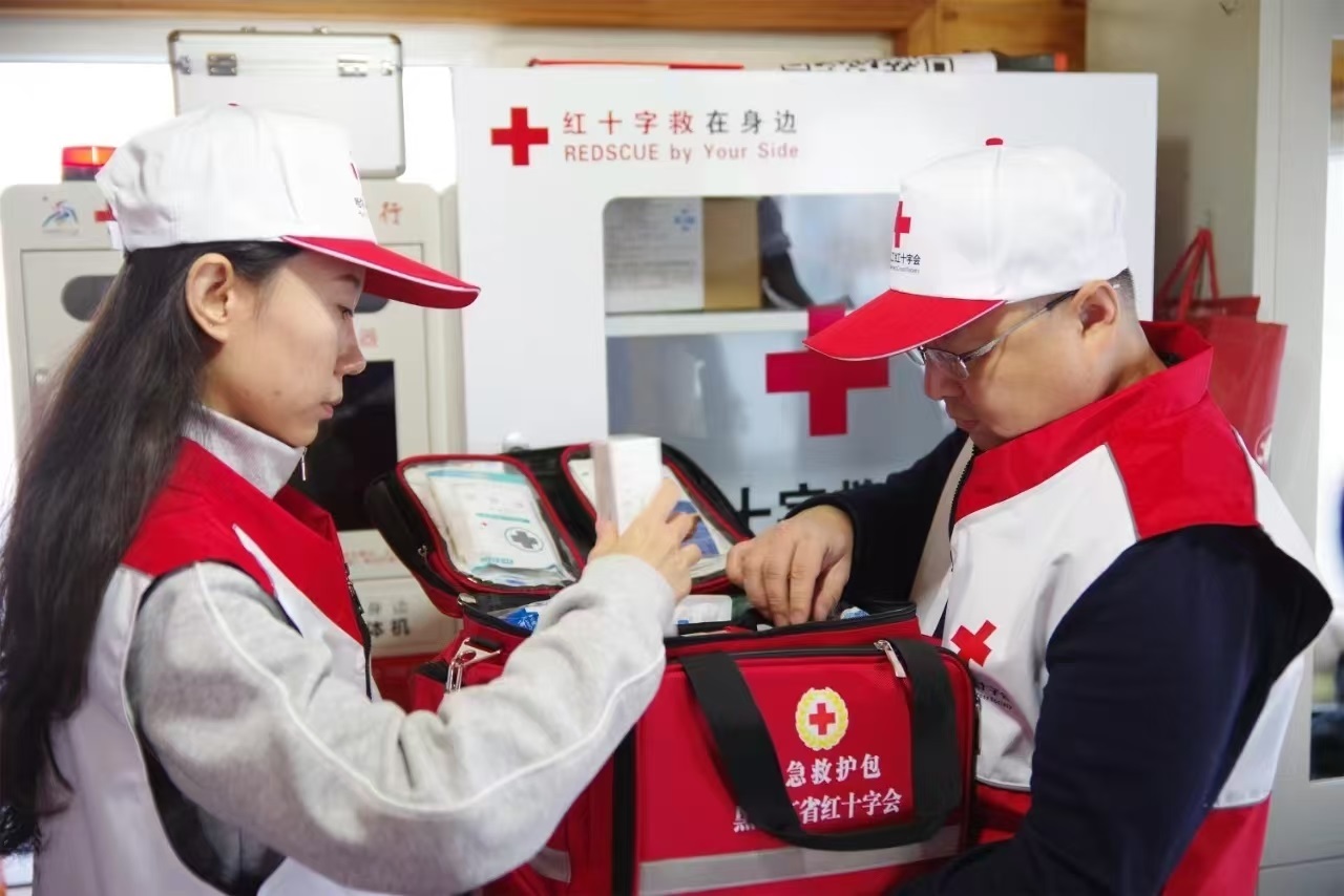 應急救援志愿者培訓現(xiàn)場。 中國紅十字會總會供圖