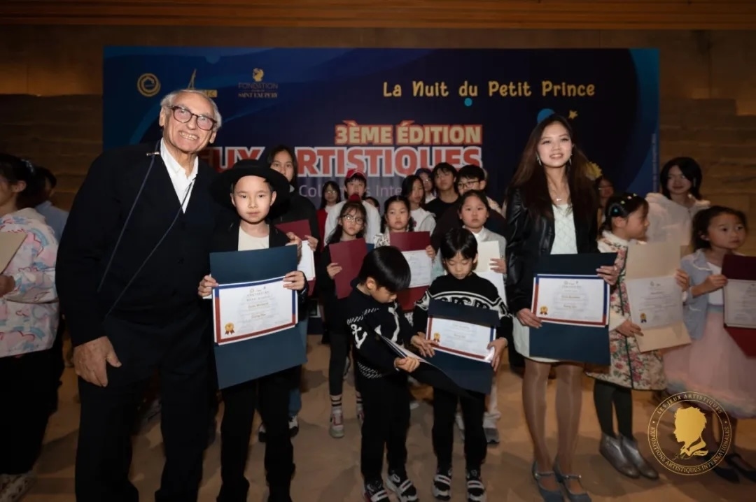 第三屆國際藝術(shù)聯(lián)創(chuàng)聯(lián)展盛大開幕。法中交流促進會供圖