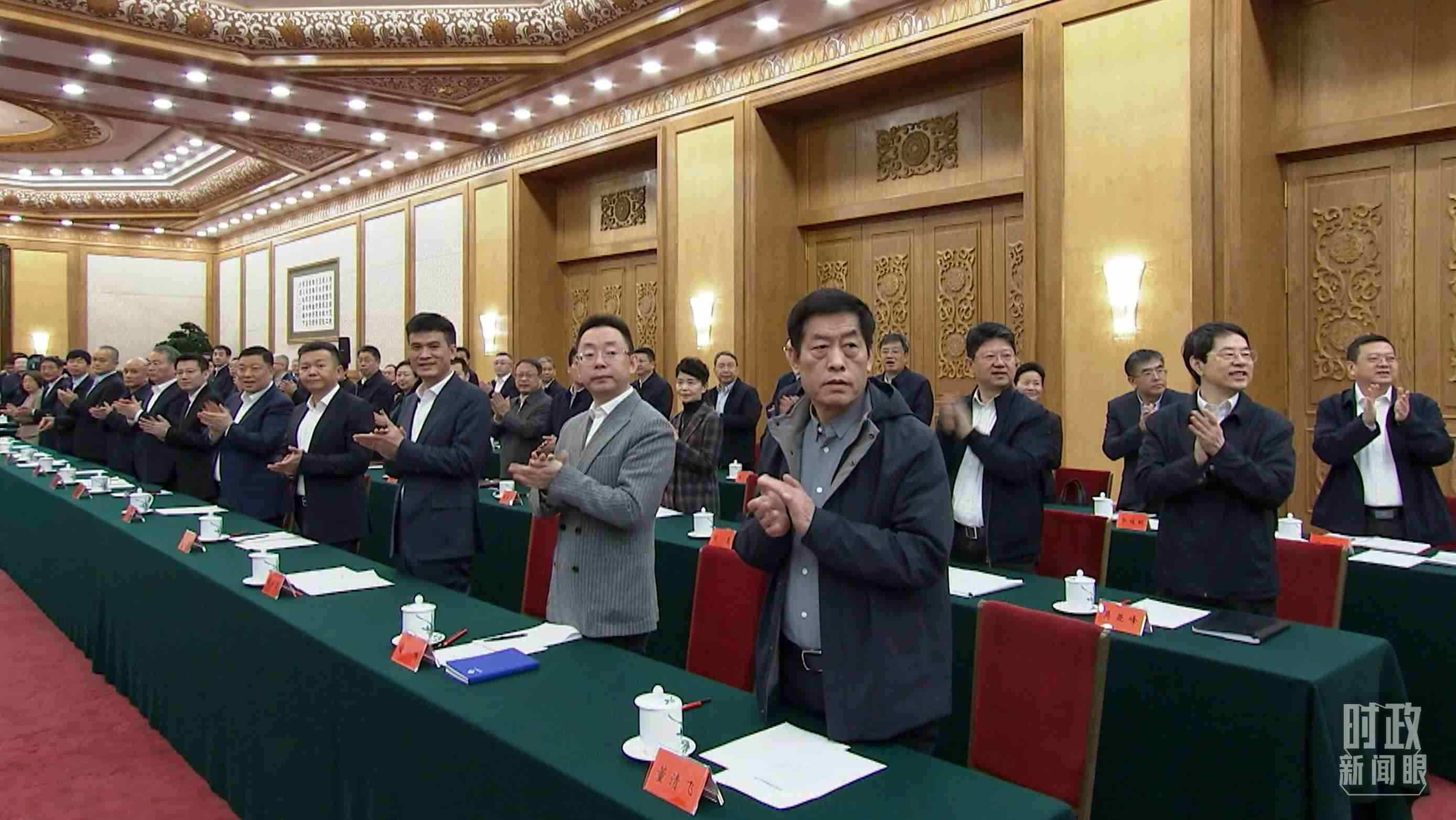 △2月17日，民營企業(yè)座談會現(xiàn)場。