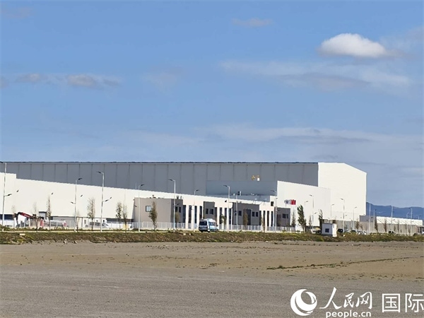 科技城內(nèi)已經(jīng)建成的工廠。人民網(wǎng)記者 黃培昭攝