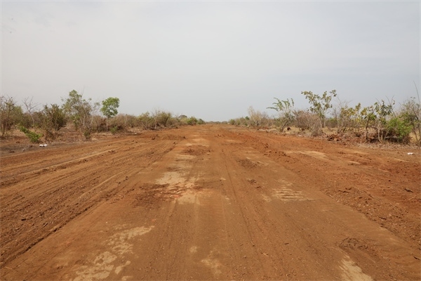 施工現(xiàn)場(chǎng)。張曉昆攝