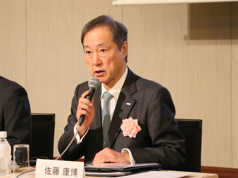 日中投資促進(jìn)機(jī)構(gòu)會長佐藤康博致辭。人民網(wǎng) 許可攝