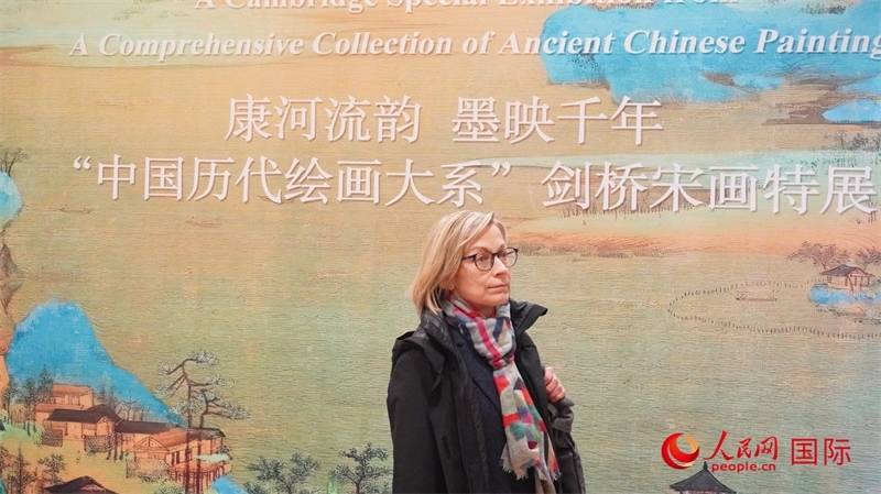 宋畫特展吸引英國學(xué)者。徐量攝