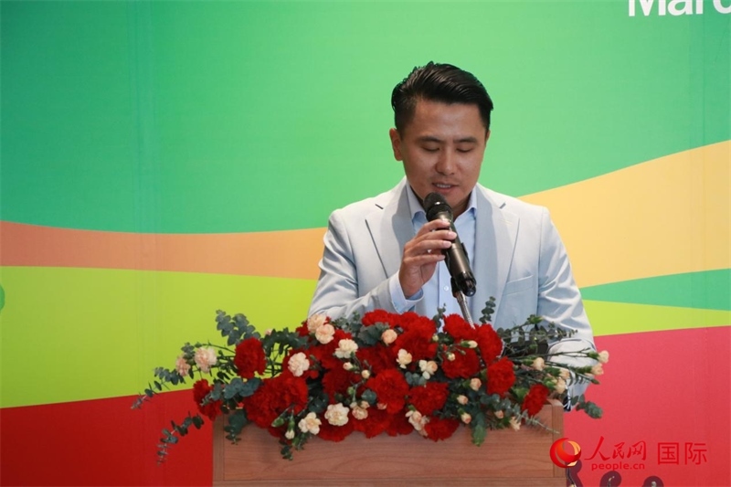 泰國華人青年商會會長刁刻佳發(fā)表講話。朱瀟逸攝