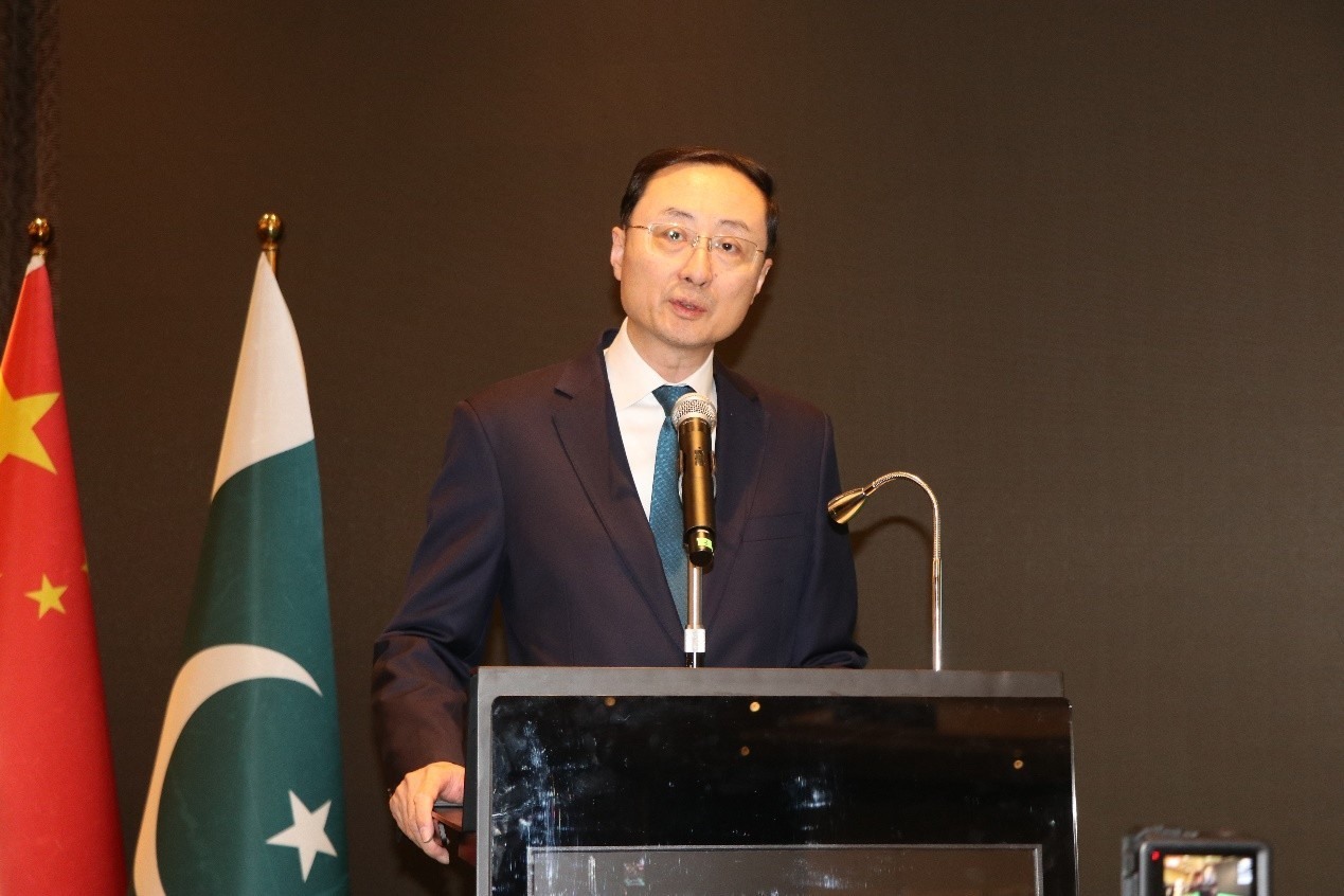 外交部副部長孫衛(wèi)東致辭。巴基斯坦駐華大使館供圖