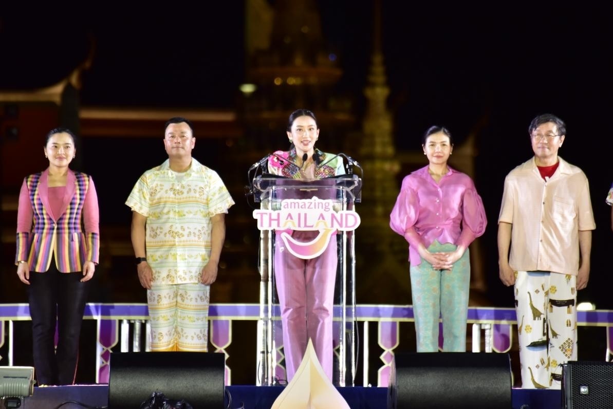 泰國總理佩通坦·欽那瓦宣布泰國潑水節(jié)慶?；顒诱絾?。泰國國家旅游局供圖