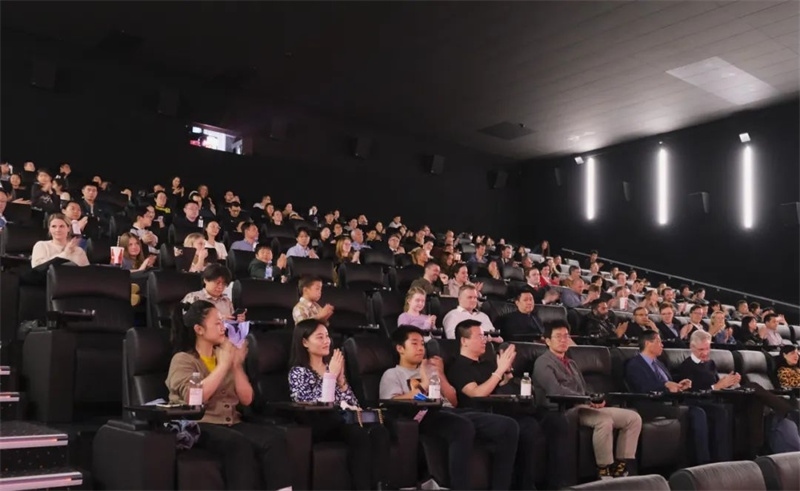 觀影現(xiàn)場(chǎng)。中國駐丹麥大使館供圖