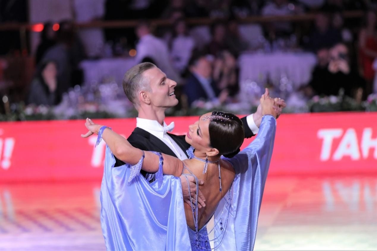 第七屆“克里姆林宮杯”國(guó)標(biāo)舞錦標(biāo)賽現(xiàn)場(chǎng)。于子恒攝