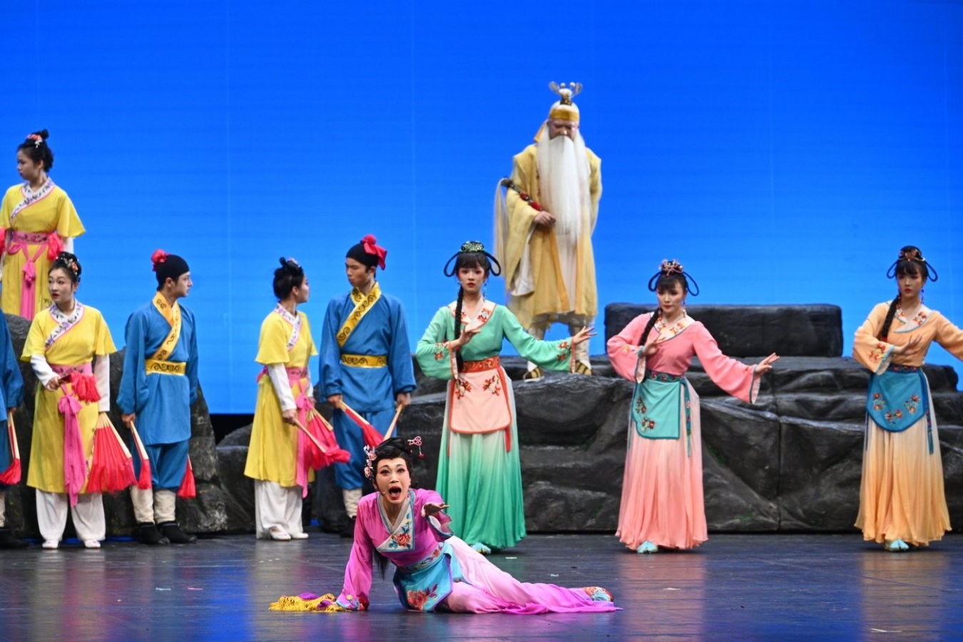 《七妹與蛇郎》演出劇照。國家大劇院供圖